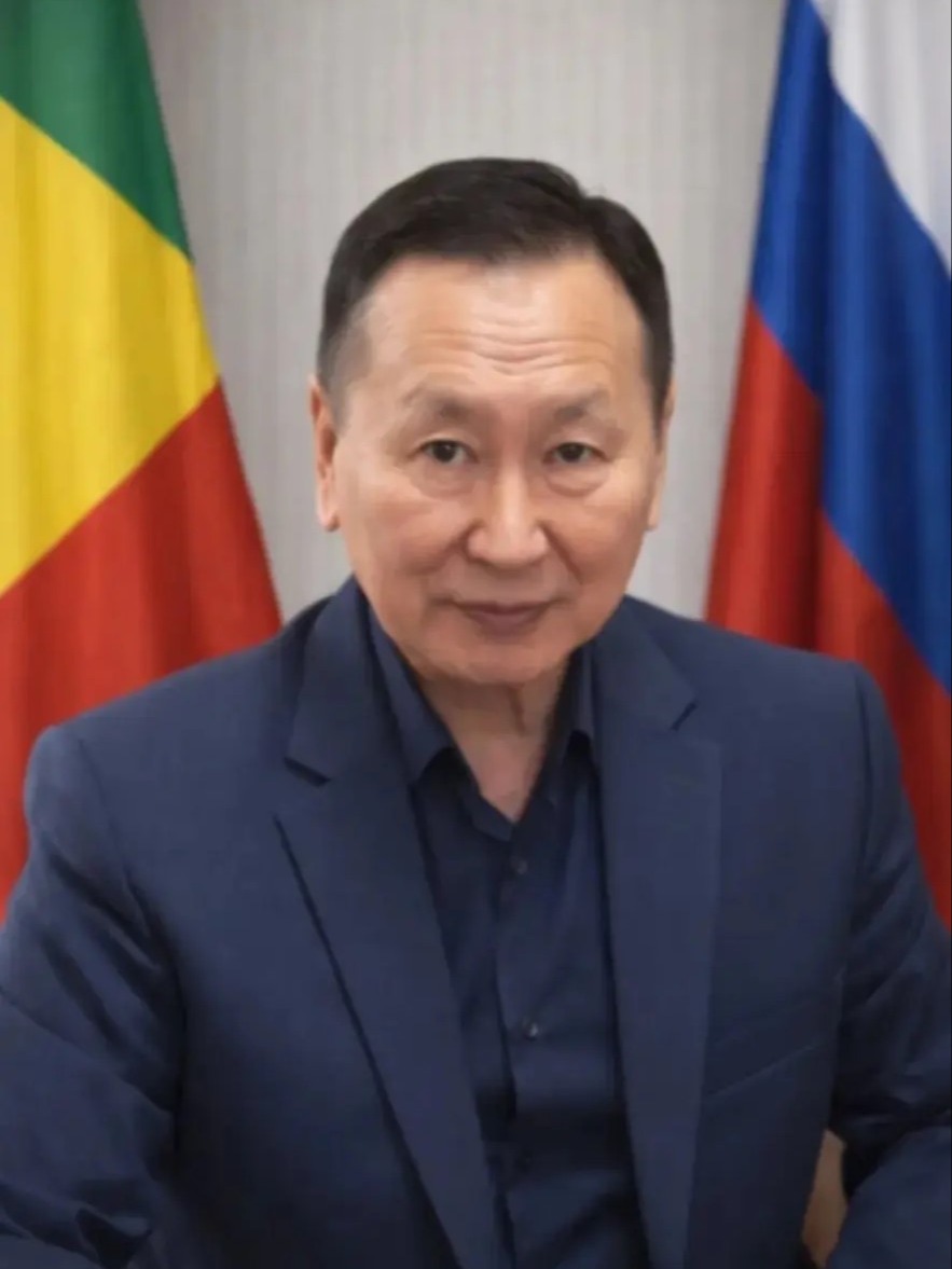 Шадапов Владимир Владимирович Шадапов Владимир Владимирович.